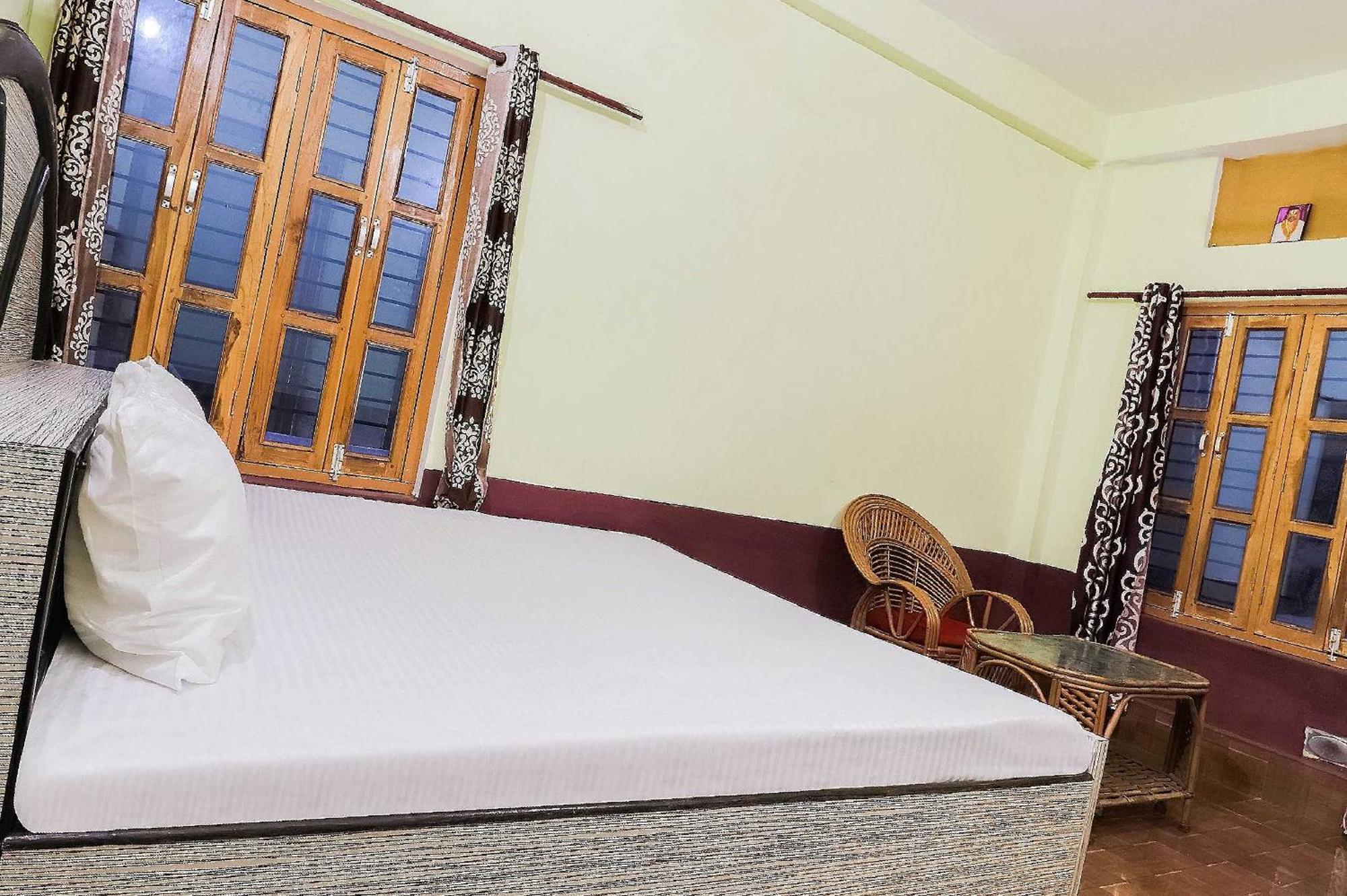 Hotel O Jyotish House Ayodhya Exterior photo